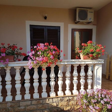 Apartman Vito Medulin Bagian luar foto